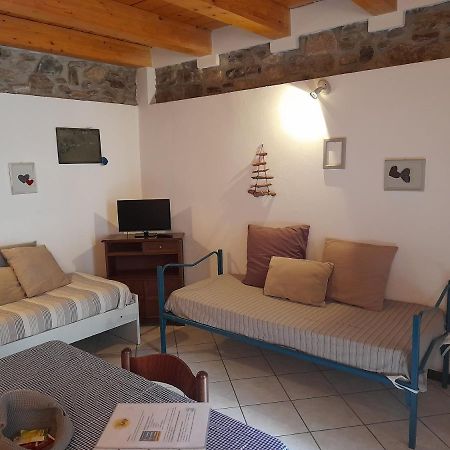 A Casa Di Sole Brovello-Carpugnino Exterior foto