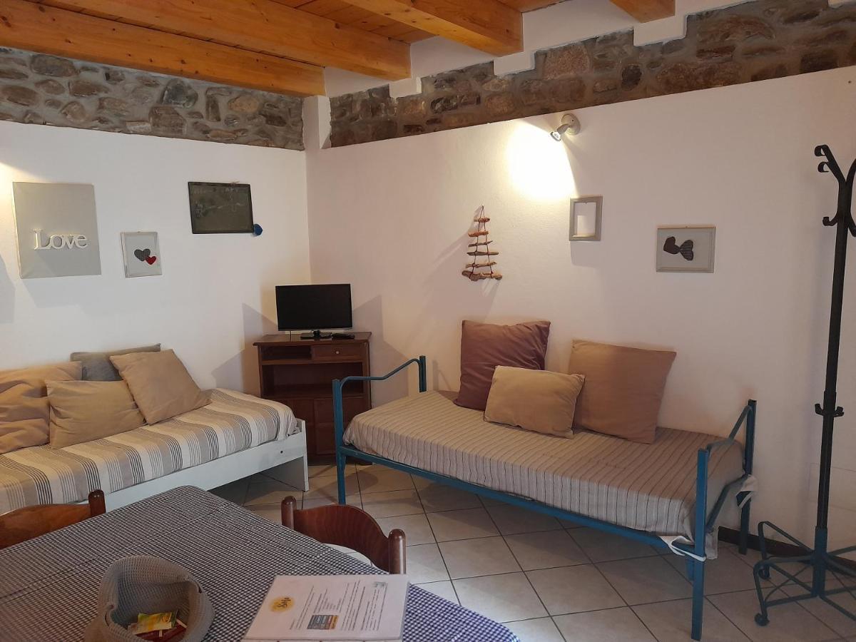 A Casa Di Sole Brovello-Carpugnino Exterior foto