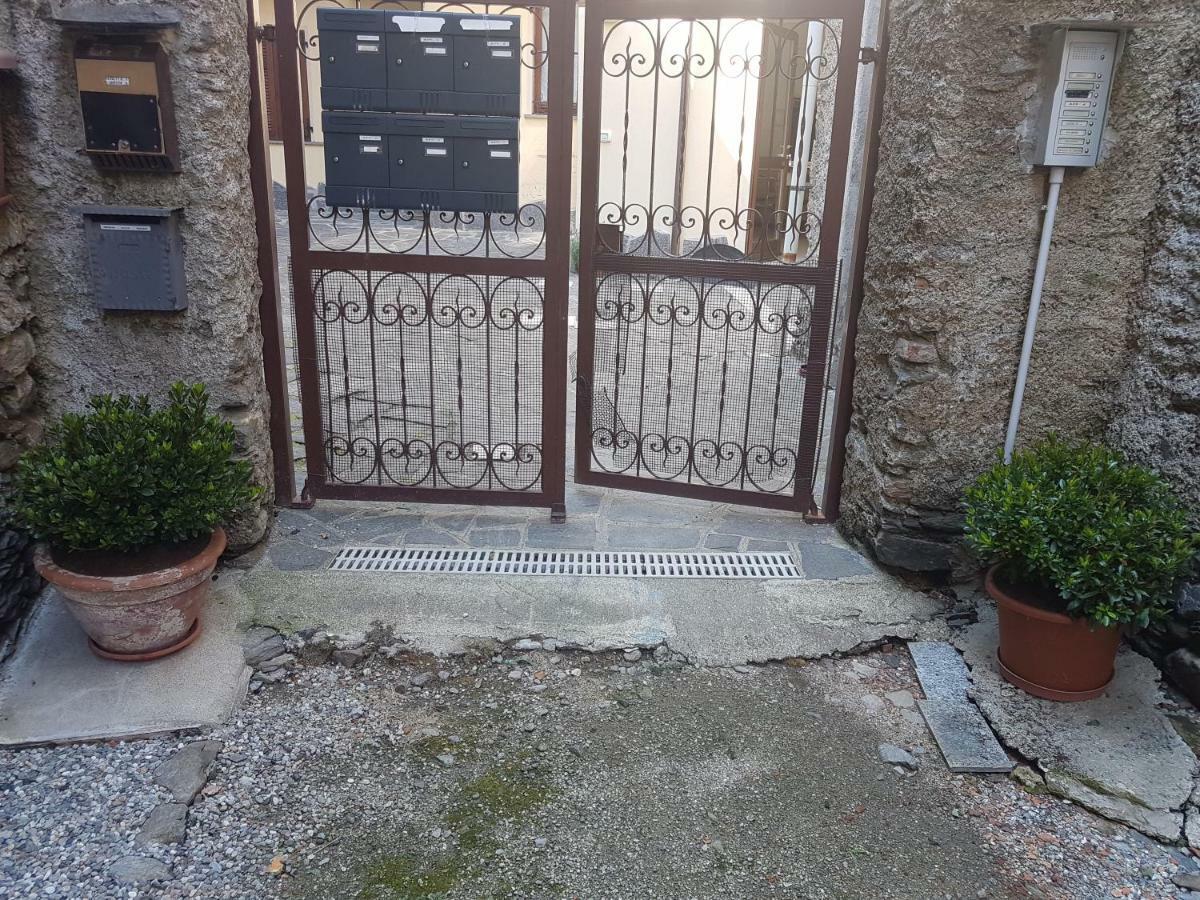 A Casa Di Sole Brovello-Carpugnino Exterior foto